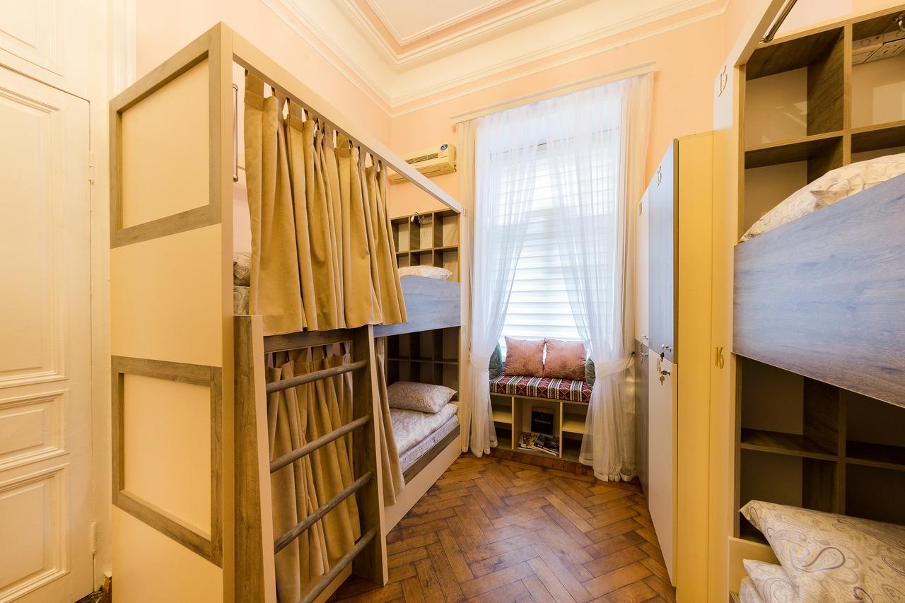 Khamsa Hostel باكو المظهر الخارجي الصورة
