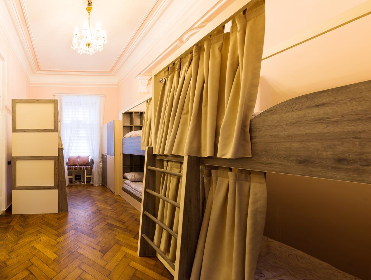 Khamsa Hostel باكو المظهر الخارجي الصورة